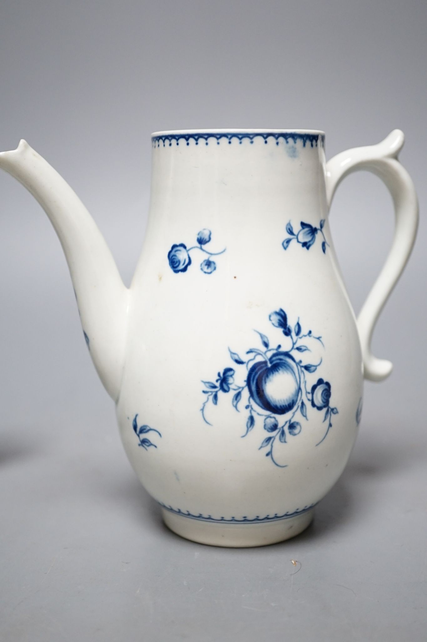 2 Worcester blue and white teapots, large Worcester jug and two coffee pots, 15cm